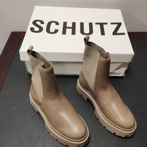 Schutz Tan Billie Casual Chelsea size 6
